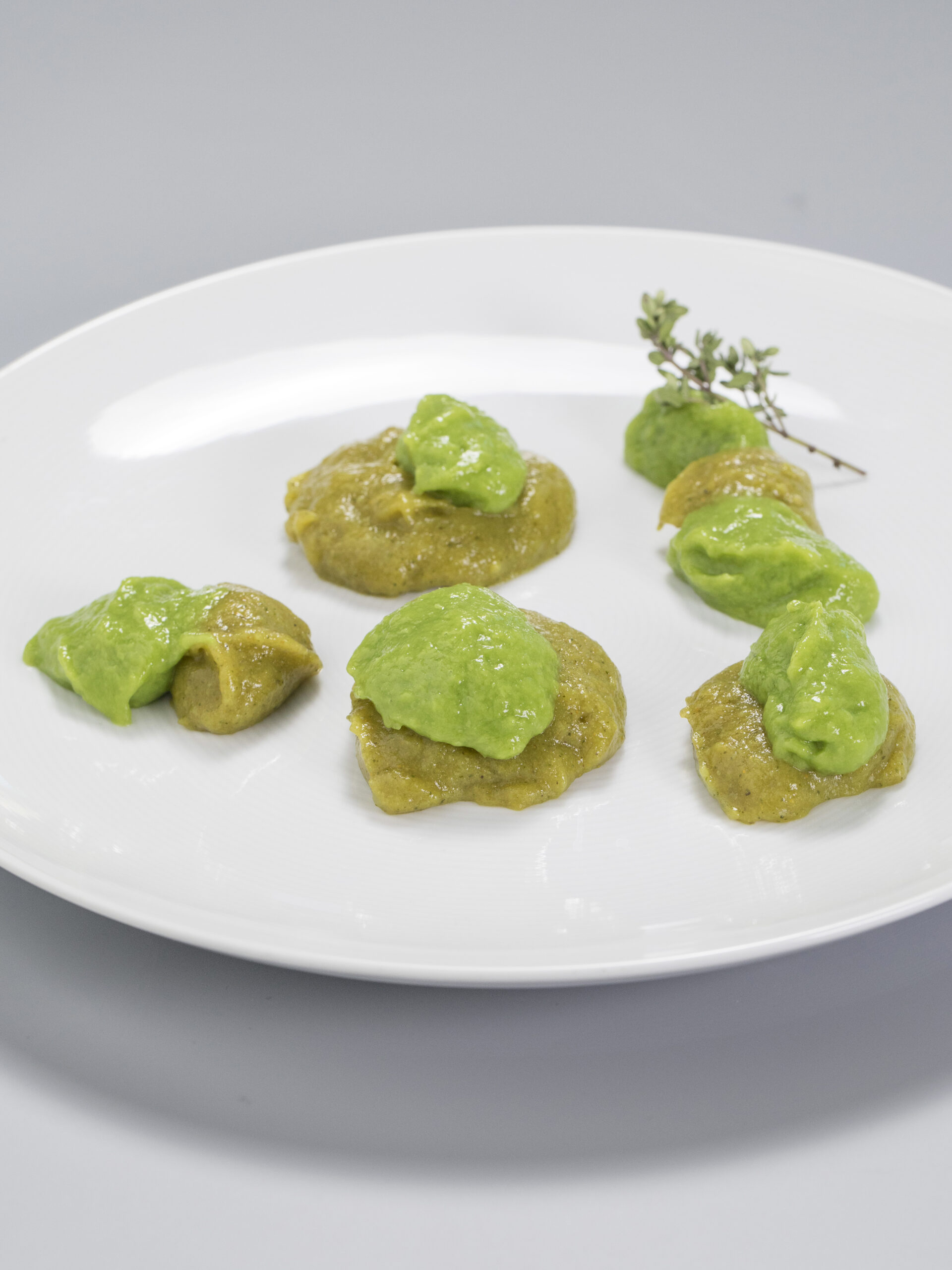 Microwaved vegetables with nuts (texture modified diet) - Oncoalicia